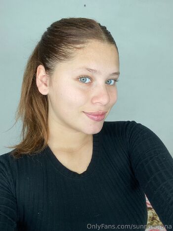 Sunn / sunnasolana nude photo #32