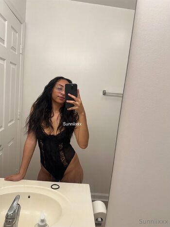 Sunniixxx Free / sunniifree / sunniimajor2x / sunniixxx nude photo #9