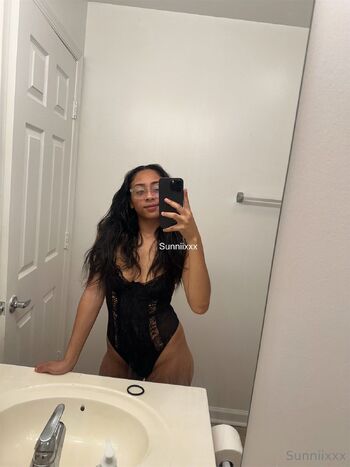 Sunniixxx Free / sunniifree / sunniimajor2x / sunniixxx nude photo #10