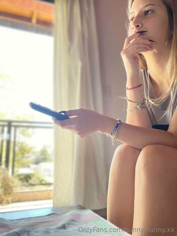Sunny Jhonnson / sunny.bunny.xx / its.sunny_bunny nude photo #13