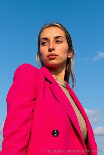 Sunny Jhonnson / sunny.bunny.xx / its.sunny_bunny nude photo #38