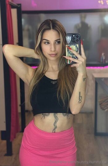 Sunny Jhonnson / sunny.bunny.xx / its.sunny_bunny nude photo #48