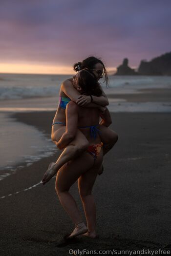 Sunny Skye Free Accoun / sunnyandskyefree / sunnyskye.xoxo / sunnyskyxx nude photo #6