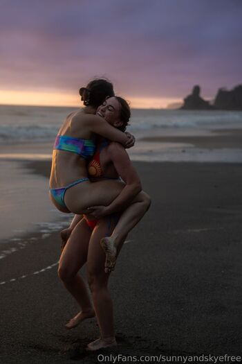 Sunny Skye Free Accoun / sunnyandskyefree / sunnyskye.xoxo / sunnyskyxx nude photo #7