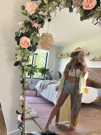 Sunny Skye Free Accoun / sunnyandskyefree / sunnyskye.xoxo / sunnyskyxx nude photo #10