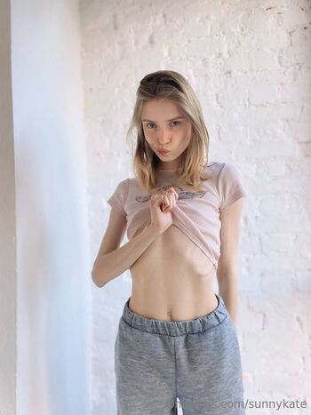 Shiny Kate / sunnykate nude photo #7