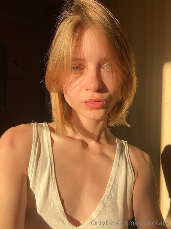 Shiny Kate / sunnykate nude photo #30