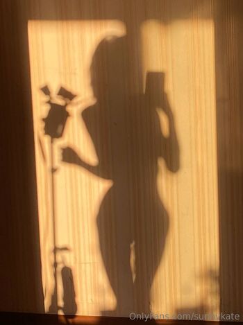 Shiny Kate / sunnykate nude photo #33