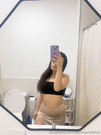 Sunnyvioletx / sunnyvioletxx nude photo #13