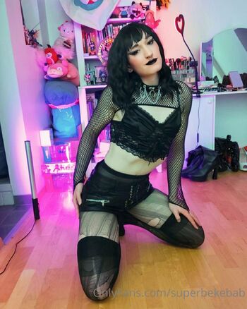 SuperbeKeba / superbekebab nude photo #30