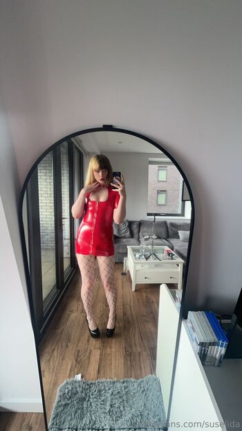 Elly / suselida nude photo #7