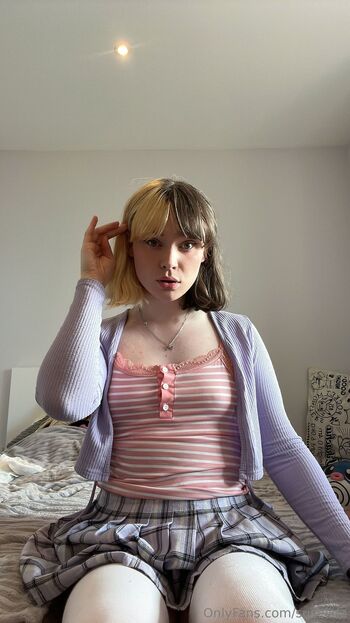 Elly / suselida nude photo #22