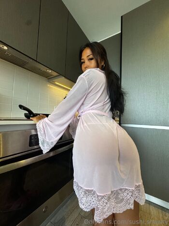 sushi shawt / sushi.shawty nude photo #3