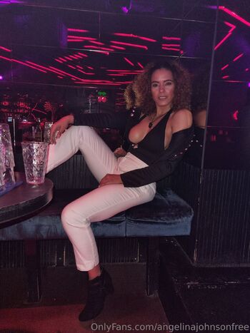 Susi / susi_rose nude photo #21