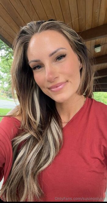 Nurse Susie Double Ds / susieonlyxo nude photo #21