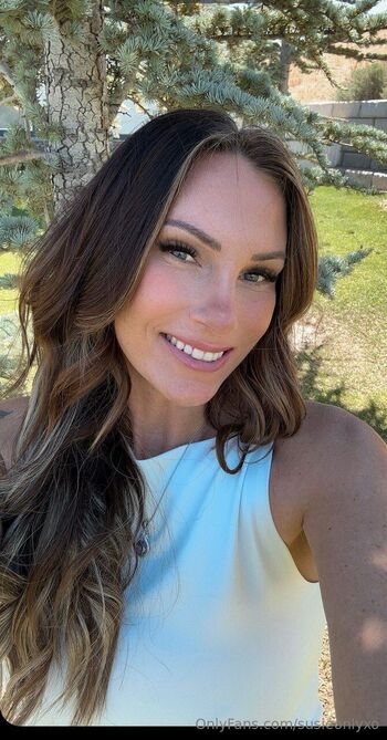 Nurse Susie Double Ds / susieonlyxo nude photo #39