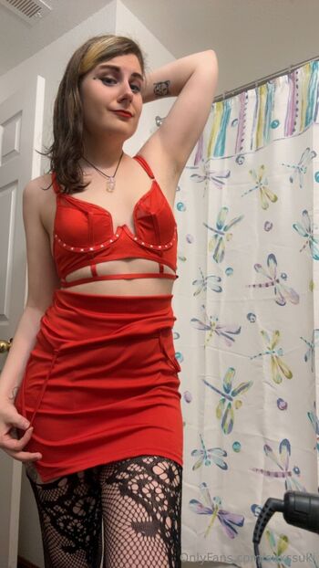 SuxsSuk / suxssuki / cheycherry / suckssuki / cheycakes nude photo #11