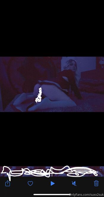 Gawbli / suxx2suk nude photo #17