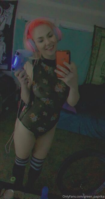 Gawbli / suxx2suk nude photo #35