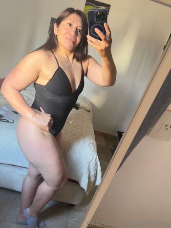 Suza / suzann.kelly nude photo #8