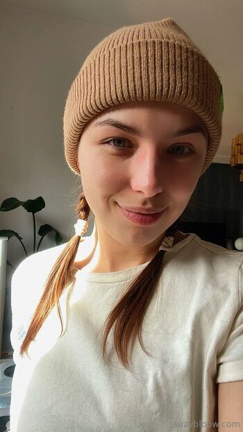 SuzyBloow Free / suzybloow_free nude photo #21