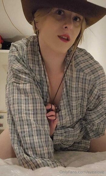 Sve / svealove nude photo #37