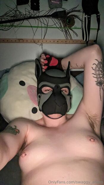 Celest / swaggy_aliens nude photo #30