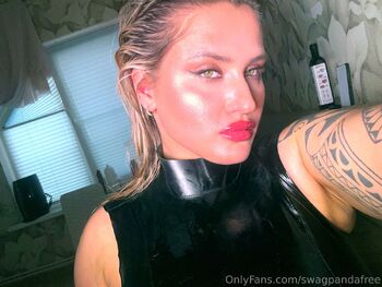 𝐀𝐋𝐘 𝐁𝐈𝐆 𝐍𝐀𝐓𝐔𝐑𝐀𝐋 𝐀𝐒 / swagpandafree nude photo #2