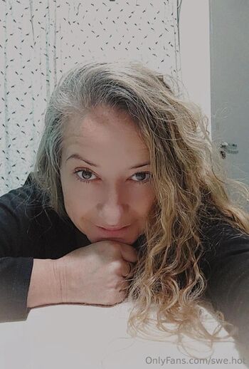 Lil / swe.hot nude photo #8