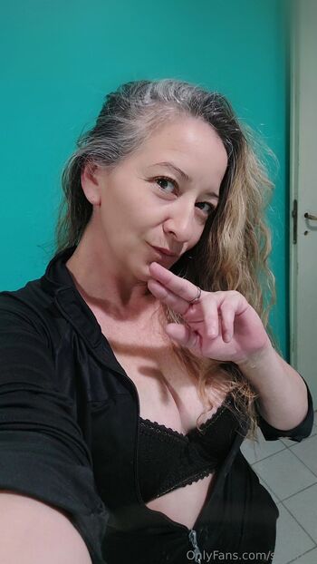 Lil / swe.hot nude photo #9