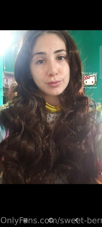 SweetBerri / sweet-berrie nude photo #2