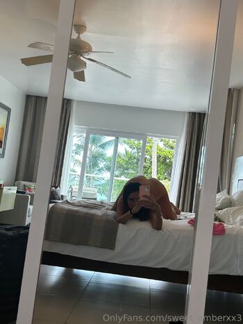 Sweet Amber / sweet_amberxx3 nude photo #22