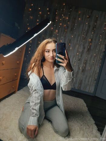 Jenny Sweet QuébécoiseFree Page / sweet_jenny_free / jennifer.d.l / drouin_lavoie / jenniferlavoied nude photo #24