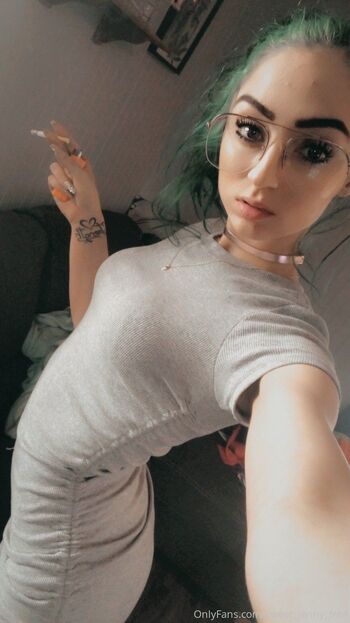 Jenny Sweet QuébécoiseFree Page / sweet_jenny_free / jennifer.d.l / drouin_lavoie / jenniferlavoied nude photo #36