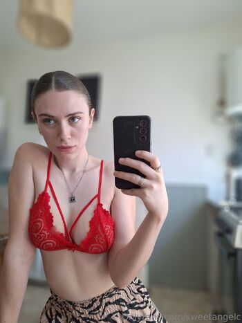 𝓐𝓷𝓰𝓮 / sweetangelc / sweetangelc_ nude photo #39