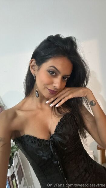 may / sweetclassyfree nude photo #10