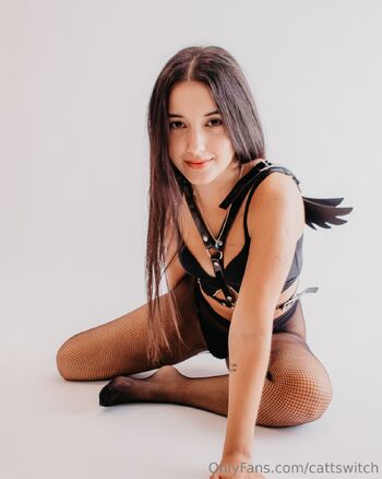 SOFT FEMDOM GODDESS / sweetdommecata / sweetdomcat nude photo #26