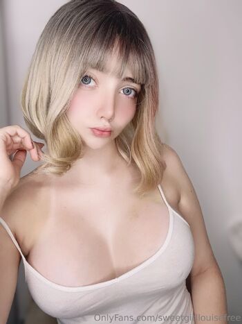 Sweet girl Louis / sweetgirllouisefree nude photo #15