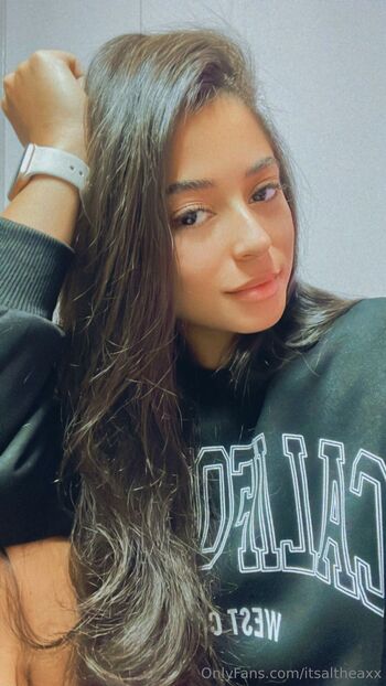 OnlyFans / sweetheartx0x nude photo #16