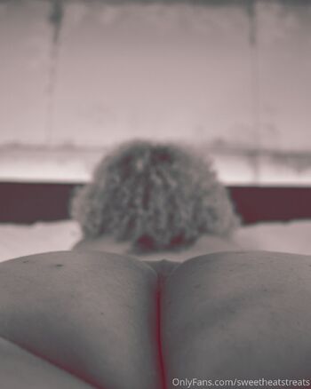 SweetHeatsTreat / sweetheatstreats nude photo #39