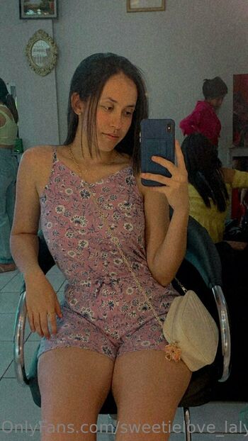 Laly / sweetielove_lalyn nude photo #15