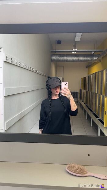 Elain / sweetiiepieelain nude photo #6