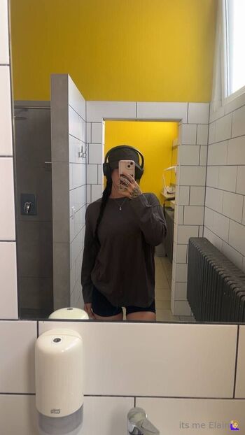 Elain / sweetiiepieelain nude photo #8