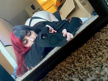 OnlyFans / sweetlilth nude photo #2