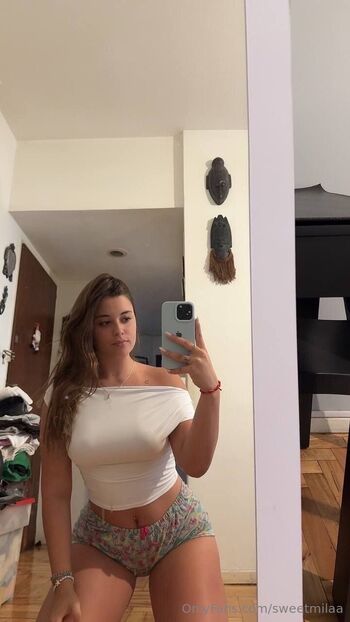 Mila / sweetmilaa nude photo #12