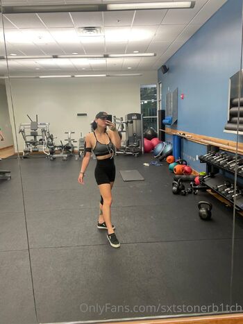 me / sxtstonerb1tch nude photo #29