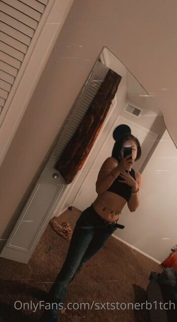 me / sxtstonerb1tch nude photo #32