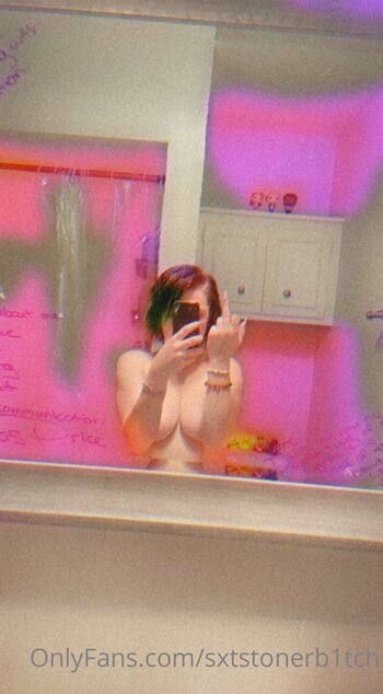 me / sxtstonerb1tch nude photo #39