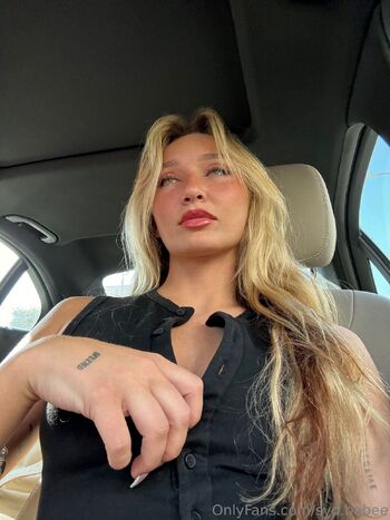 Syd FREE Naughtiest blonde on O / syd.babee nude photo #1