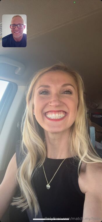 Sydney Lou Wh / sydney.lou.who / hot_mom_fit_bod nude photo #25